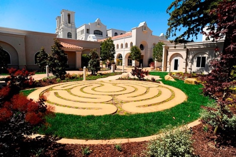 Featured image for “Marian Medical Center Completes Healing Garden”